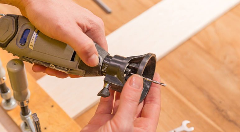 Dremel vásárlási útmutató: valósítsd meg újrahasznosítási ötleteidet a Multifunkciós vágókészlettel (565). Dremel vásárlási útmutató: valósítsd meg újrahasznosítási ötleteidet a Multifunkciós vágókészlettel (565).
